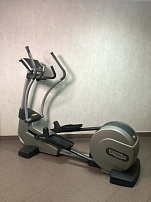 Technogym Excite 700 Эллиптический тренажер